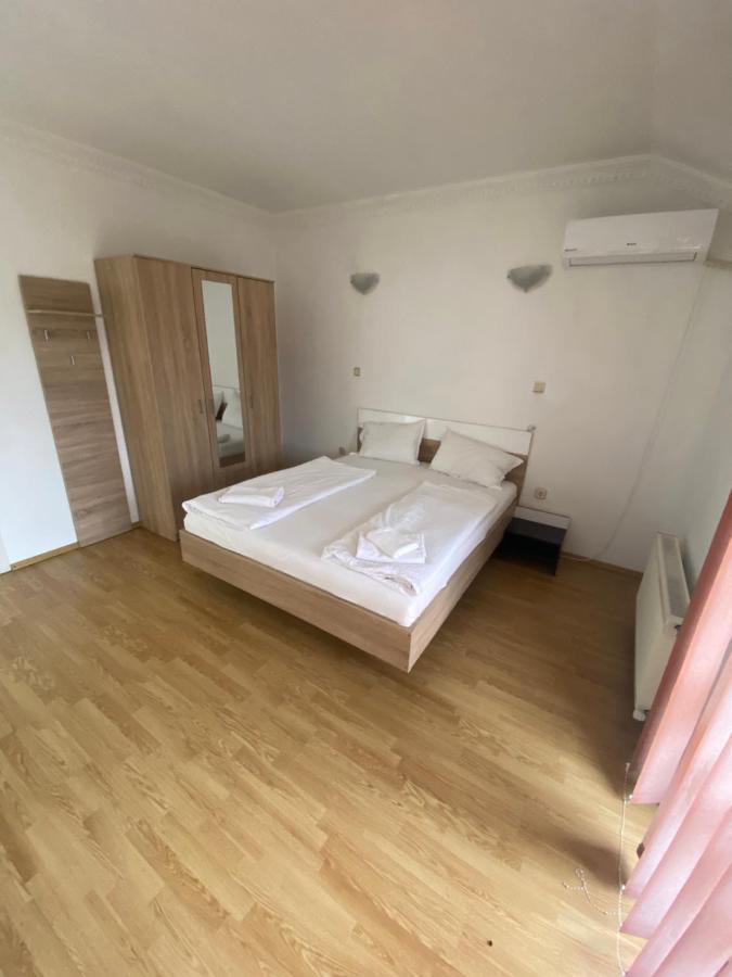 Vila Hubert Băile Felix Exteriör bild